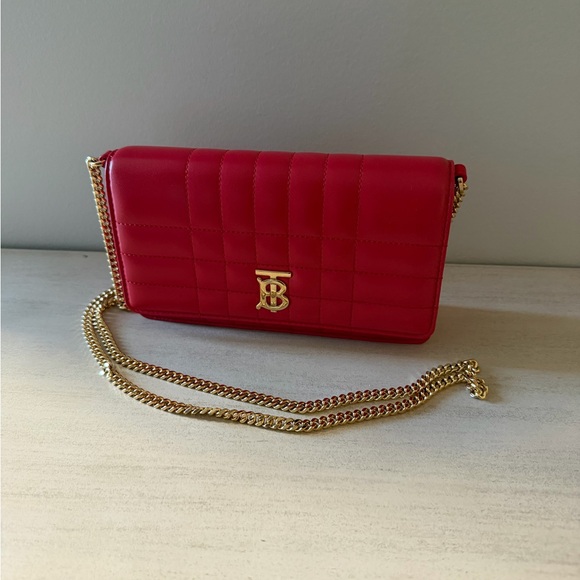 Burberry Quilted Leather Chain Crossbody - Picture 3 of 7